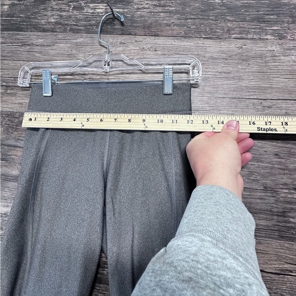 Under Armour Gray Compression Leggings - Picture 3 of 9